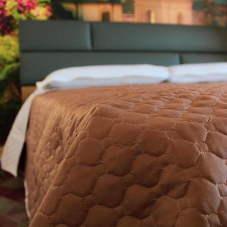 Lion Luxury Rooms Рим Екстериор снимка