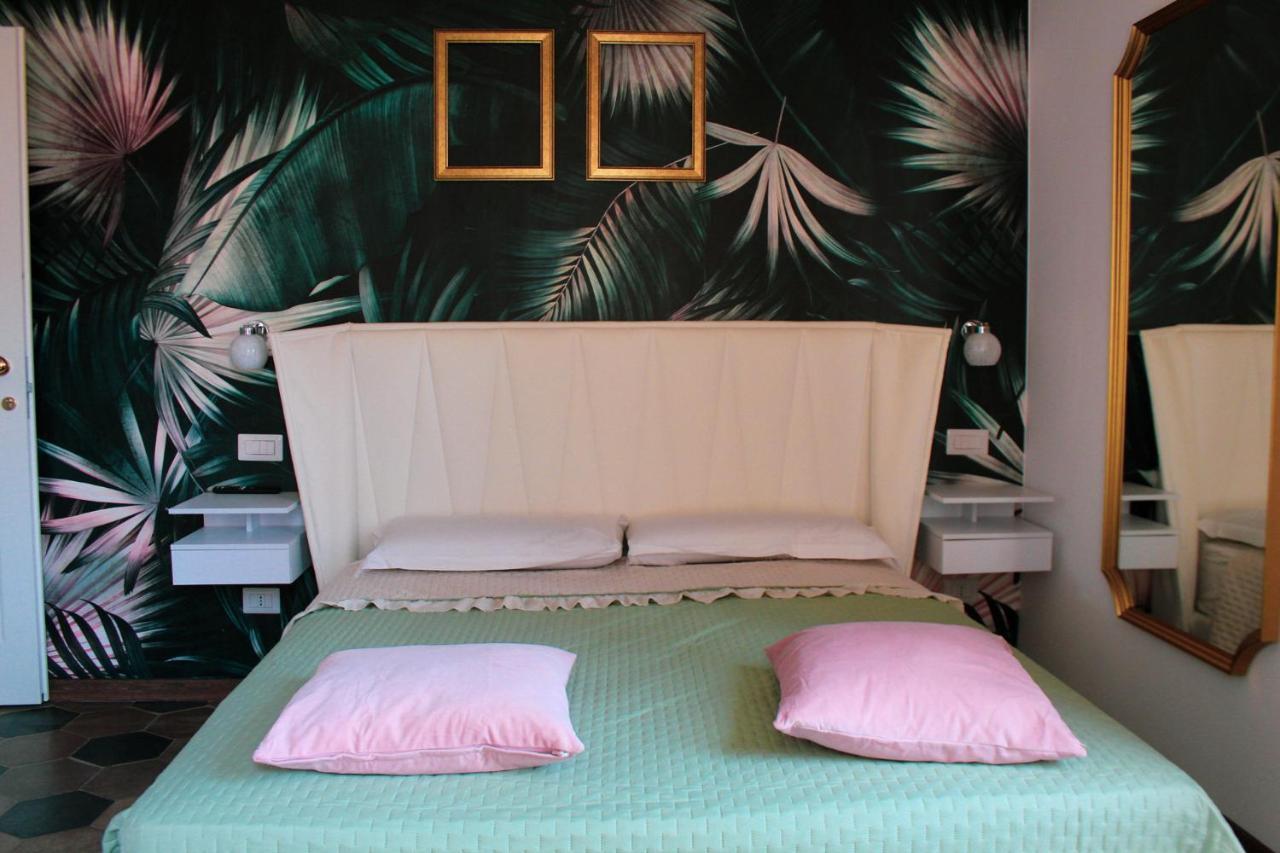 Lion Luxury Rooms Рим Екстериор снимка
