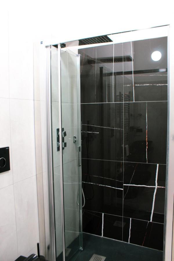 Lion Luxury Rooms Рим Екстериор снимка