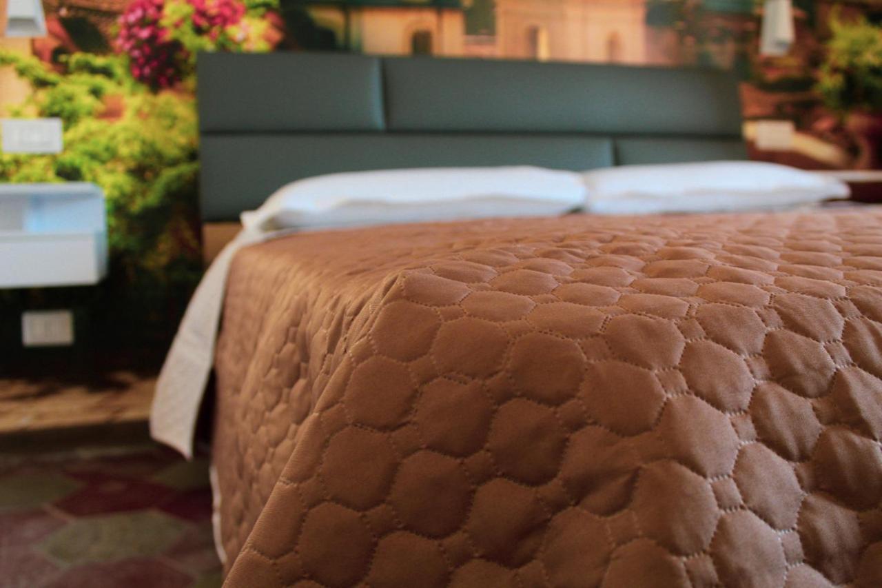 Lion Luxury Rooms Рим Екстериор снимка